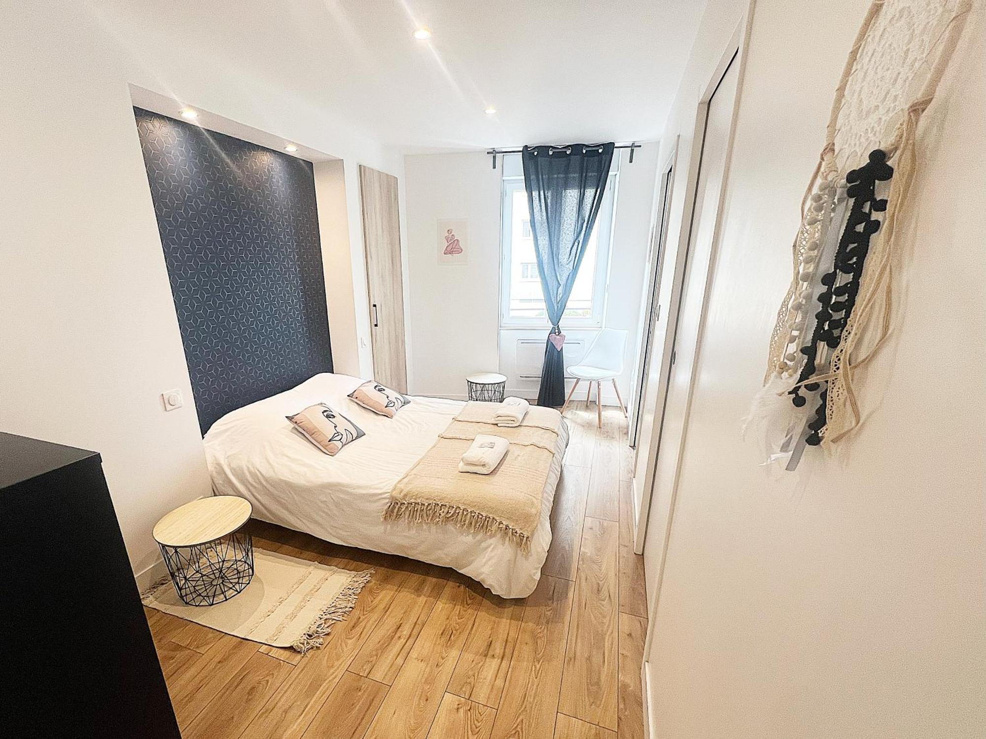 Apartamento Le Petit Barbusse, Proche Centre Avec Netflix Reims Exterior foto